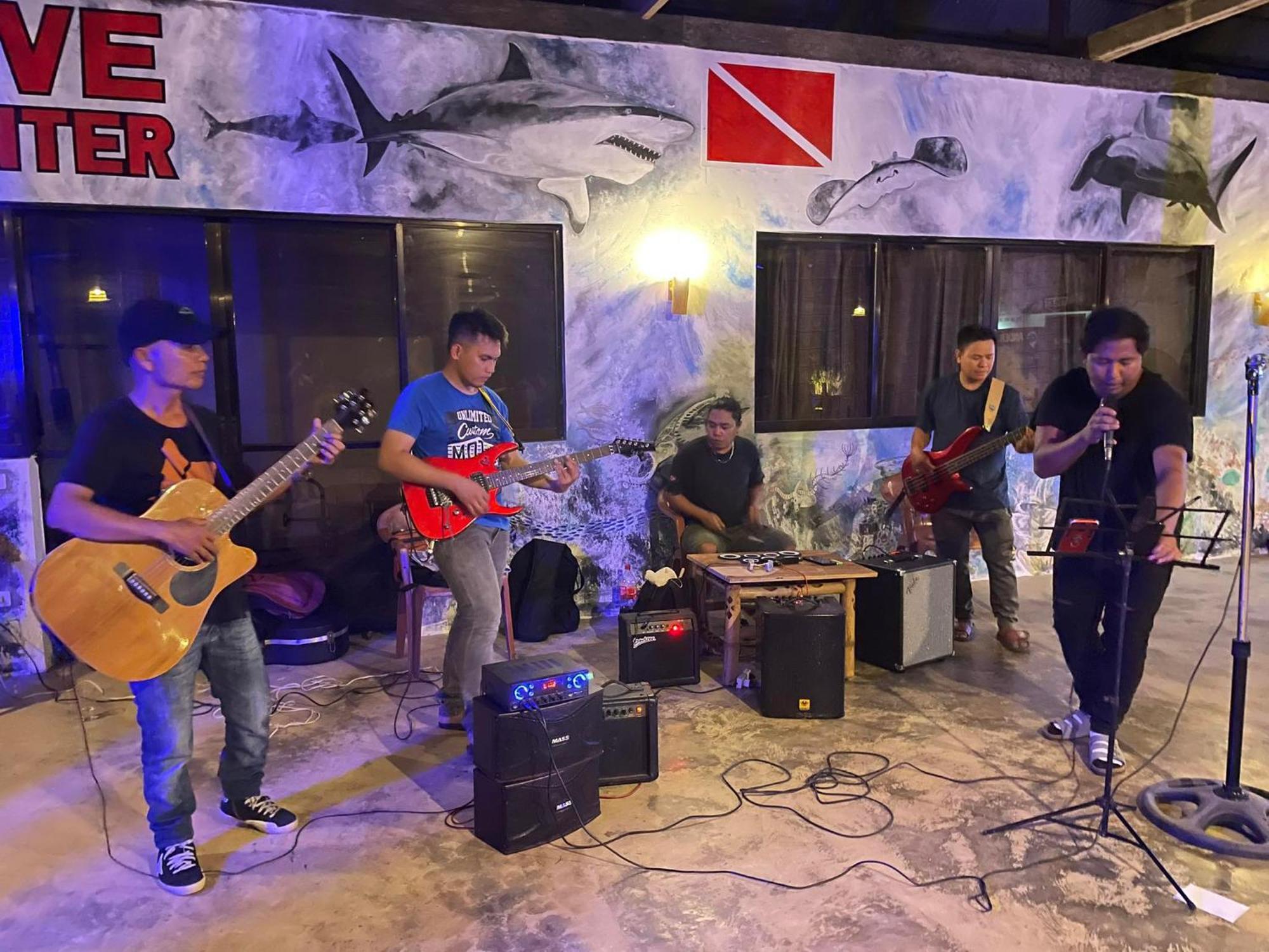 Ander Divers Garden Resort Anda  Dış mekan fotoğraf